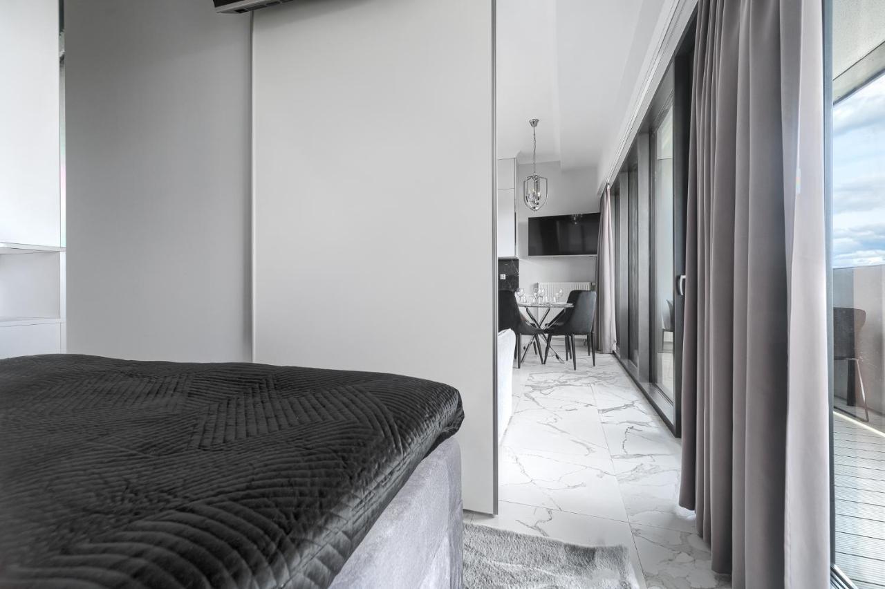Apartament W Hanza Tower Щецин Екстер'єр фото